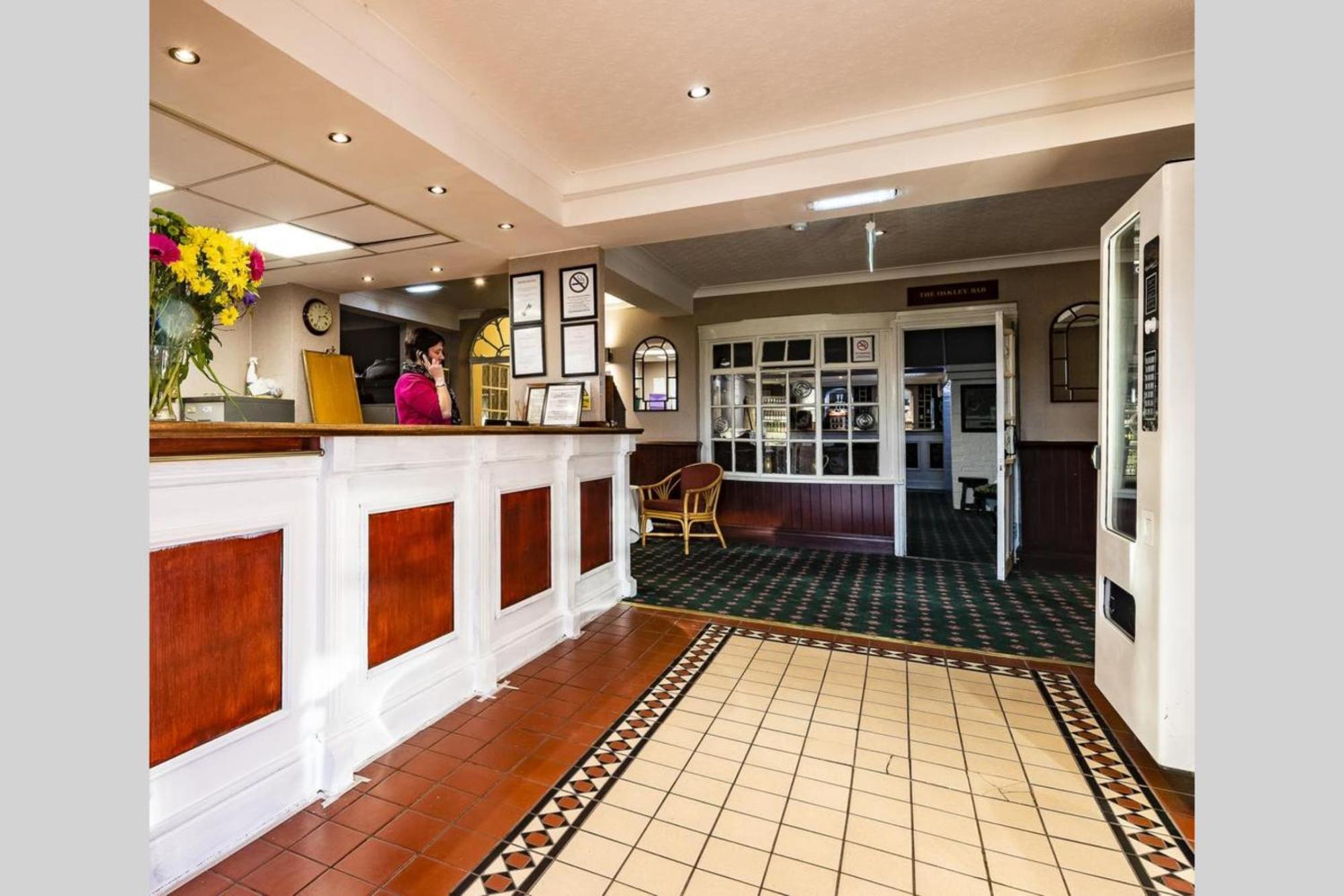 Paddington House Hotel Warrington Exterior foto